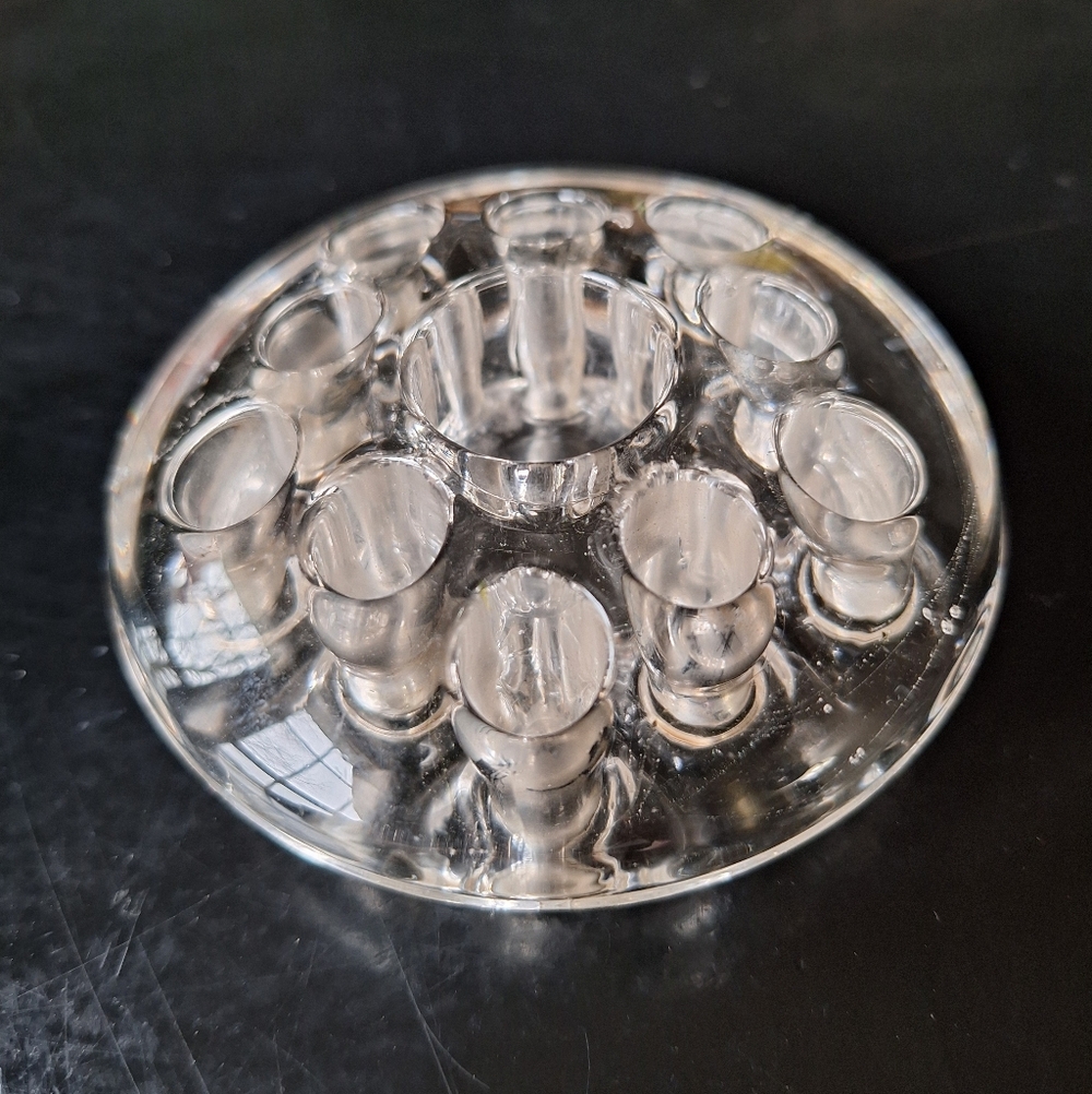 Elegant Vintage Clear Glass Flower Frog